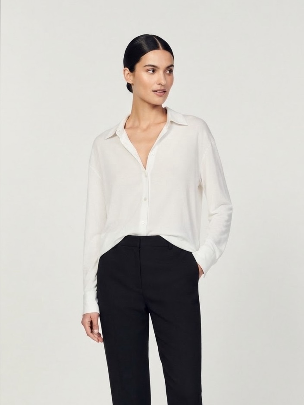 Sandro Paris Elegant Lightweight Button-Up Top Size M Minimalist quite luxury